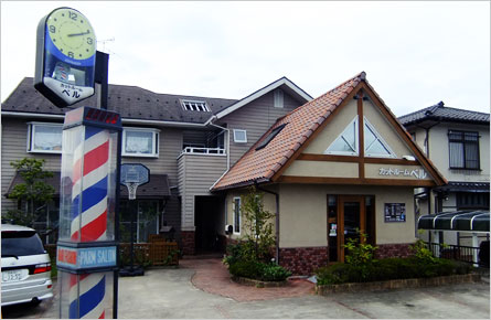 �J�b�g���[���x��